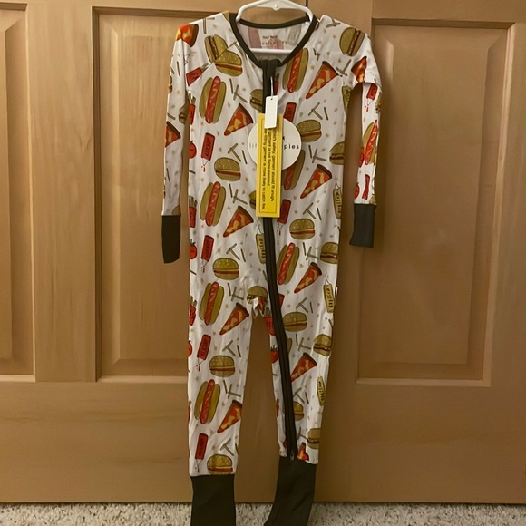 Little Sleepies Pajamas Nwt Little Sleepies Fast Foodies Print
